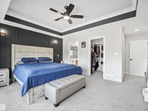 4621 170A Avenue Nw, Edmonton, AB - Indoor Photo Showing Bedroom