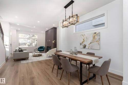 12031 124 Street Nw, Edmonton, AB - Indoor Photo Showing Dining Room