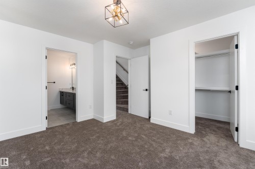 12031 124 Street Nw, Edmonton, AB - Indoor