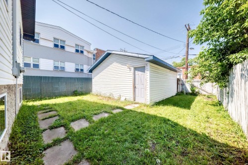 9518 106 Avenue Nw, Edmonton, AB - Outdoor