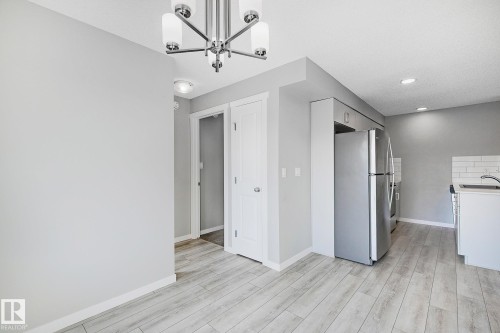 #20 1530 Tamarack Boulevard Nw, Edmonton, AB - Indoor Photo Showing Other Room