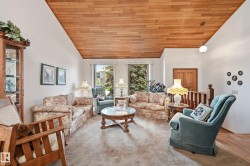 Living room - 