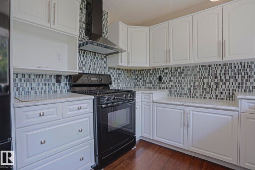 4309 42 Street, Leduc, AB - Indoor Photo Showing Kitchen