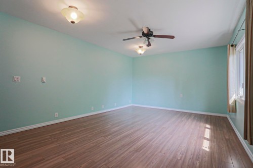 4309 42 Street, Leduc, AB - Indoor Photo Showing Other Room