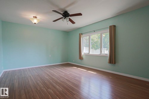 4309 42 Street, Leduc, AB - Indoor Photo Showing Other Room