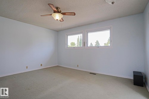 4309 42 Street, Leduc, AB - Indoor Photo Showing Other Room