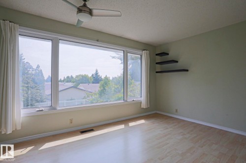4309 42 Street, Leduc, AB - Indoor Photo Showing Other Room
