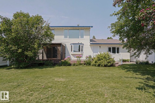 4309 42 Street, Leduc, AB - Outdoor
