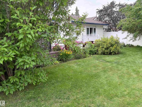 4309 42 Street, Leduc, AB - Outdoor