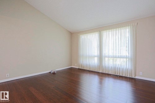 4309 42 Street, Leduc, AB - Indoor Photo Showing Other Room