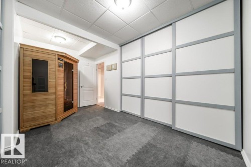 16103 72 Street Nw, Edmonton, AB - Indoor Photo Showing Other Room