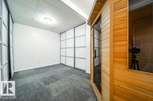 16103 72 Street Nw, Edmonton, AB - Indoor Photo Showing Other Room