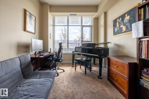 #S113 2504 109 St Nw, Edmonton, AB - Indoor Photo Showing Office