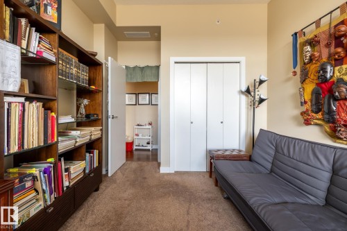 #S113 2504 109 St Nw, Edmonton, AB - Indoor