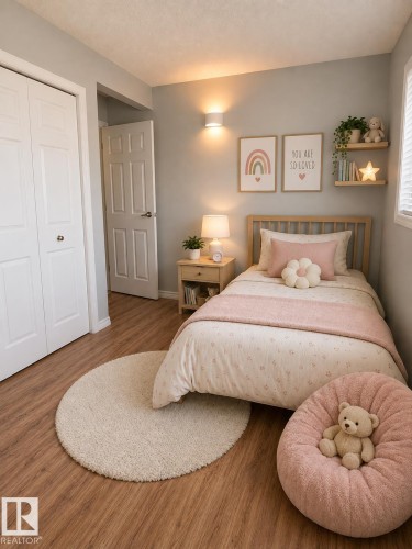 3615 10 Avenue Nw, Edmonton, AB - Indoor Photo Showing Bedroom