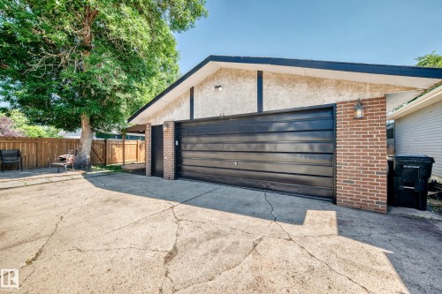 3615 10 Avenue Nw, Edmonton, AB - Outdoor