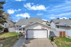 2416 35 Street NW  Edmonton, AB T6L 4M3