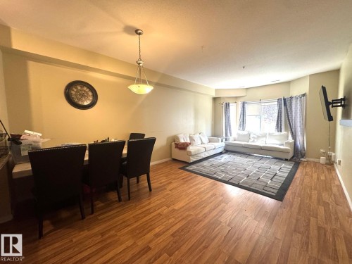 #117 4304 139 Av Nw, Edmonton, AB - Indoor