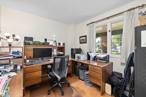 45 Blue Quill Crescent Nw, Edmonton, AB - Indoor Photo Showing Office