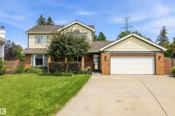 45 BLUE QUILL Crescent NW  Edmonton, AB T6J 6C5