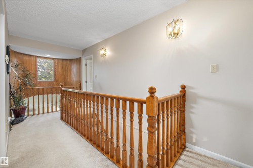 45 Blue Quill Crescent Nw, Edmonton, AB - Indoor Photo Showing Other Room
