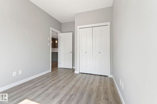 #121 812 Welsh Dr Sw, Edmonton, AB - Indoor