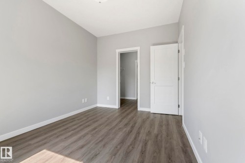 #121 812 Welsh Dr Sw, Edmonton, AB - Indoor Photo Showing Other Room