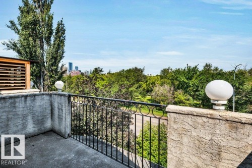 9321 98 Avenue Nw, Edmonton, AB - Outdoor With Balcony