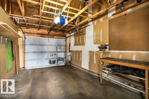 9321 98 Avenue Nw, Edmonton, AB - Indoor Photo Showing Garage