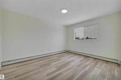 #10 4616 47 St, Leduc, AB - Indoor Photo Showing Other Room