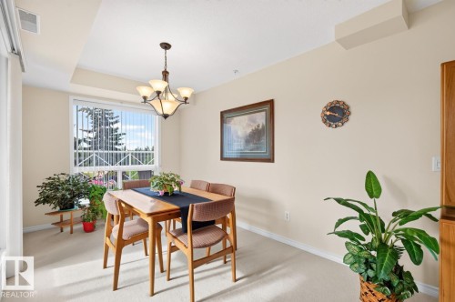 #322 7510 89 St Nw, Edmonton, AB - Indoor Photo Showing Dining Room
