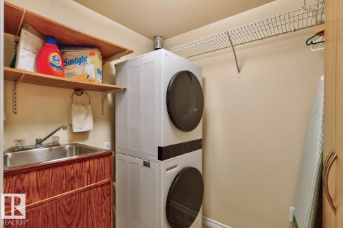 #322 7510 89 St Nw, Edmonton, AB - Indoor Photo Showing Laundry Room