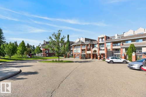 #322 7510 89 St Nw, Edmonton, AB - Outdoor