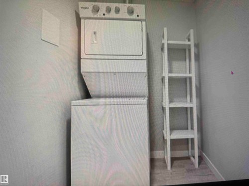 Image quality insufficient for description - #106 592 Hooke Rd Nw, Edmonton, AB 