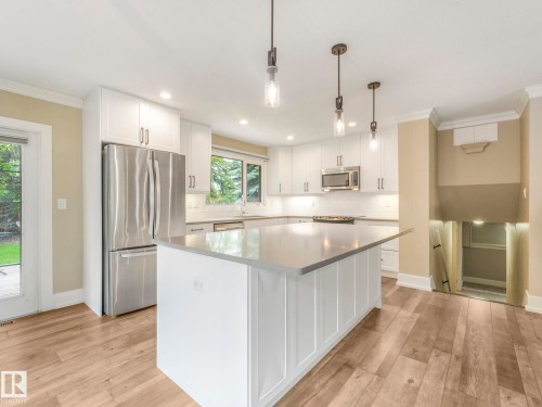 5708 144 Street Nw, Edmonton, AB - Indoor Photo Showing Kitchen With Stainless Steel Kitchen With Upgraded Kitchen
