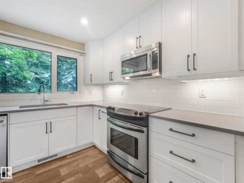5708 144 Street Nw, Edmonton, AB - Indoor Photo Showing Kitchen With Stainless Steel Kitchen With Upgraded Kitchen