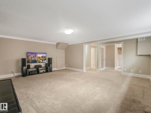 5708 144 Street Nw, Edmonton, AB - Indoor