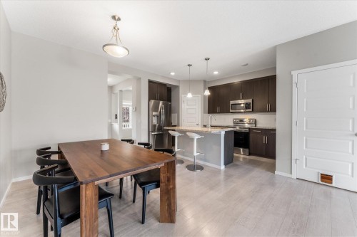 457 Orchards Boulevard Sw, Edmonton, AB - Indoor