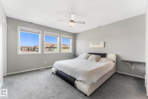 457 Orchards Boulevard Sw, Edmonton, AB - Indoor Photo Showing Bedroom