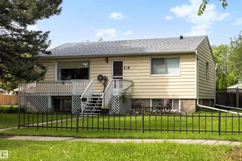 12348 128 Street Nw, Edmonton, AB - Outdoor