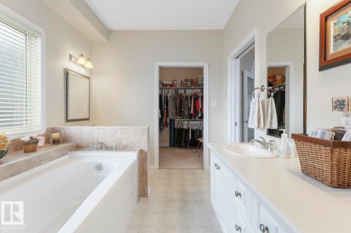 2602 6 Avenue, Cold Lake, AB - Indoor Photo Showing Bathroom