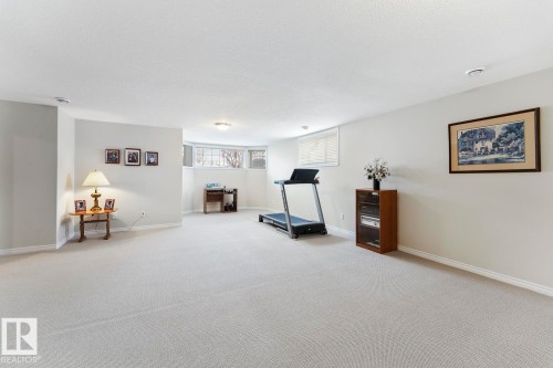 2602 6 Avenue, Cold Lake, AB - Indoor