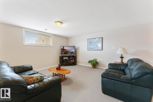 2602 6 Avenue, Cold Lake, AB - Indoor Photo Showing Living Room