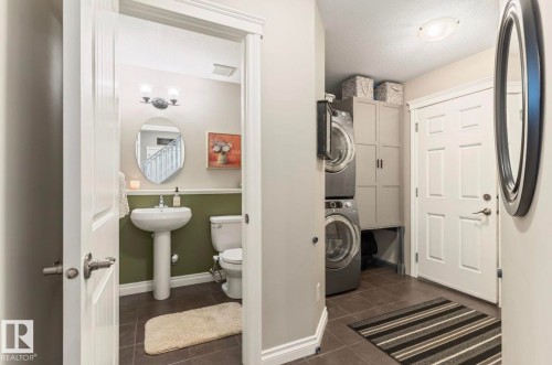 22 Voleta Crest, Spruce Grove, AB - Indoor Photo Showing Laundry Room