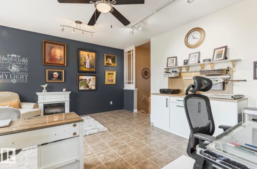 22 Voleta Crest, Spruce Grove, AB - Indoor Photo Showing Other Room