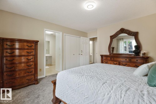 #23 3520 60 St Nw, Edmonton, AB - Indoor Photo Showing Bedroom