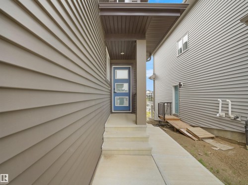 19066 20A Avenue Nw, Edmonton, AB - Outdoor With Exterior
