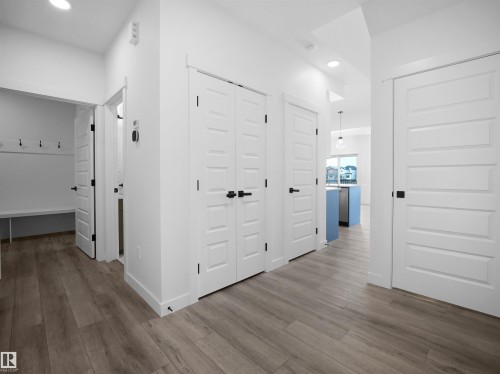 19066 20A Avenue Nw, Edmonton, AB - Indoor Photo Showing Other Room