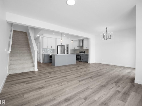 19066 20A Avenue Nw, Edmonton, AB - Indoor Photo Showing Kitchen