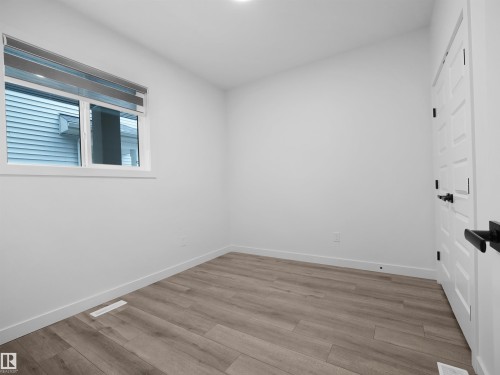 19066 20A Avenue Nw, Edmonton, AB - Indoor Photo Showing Other Room